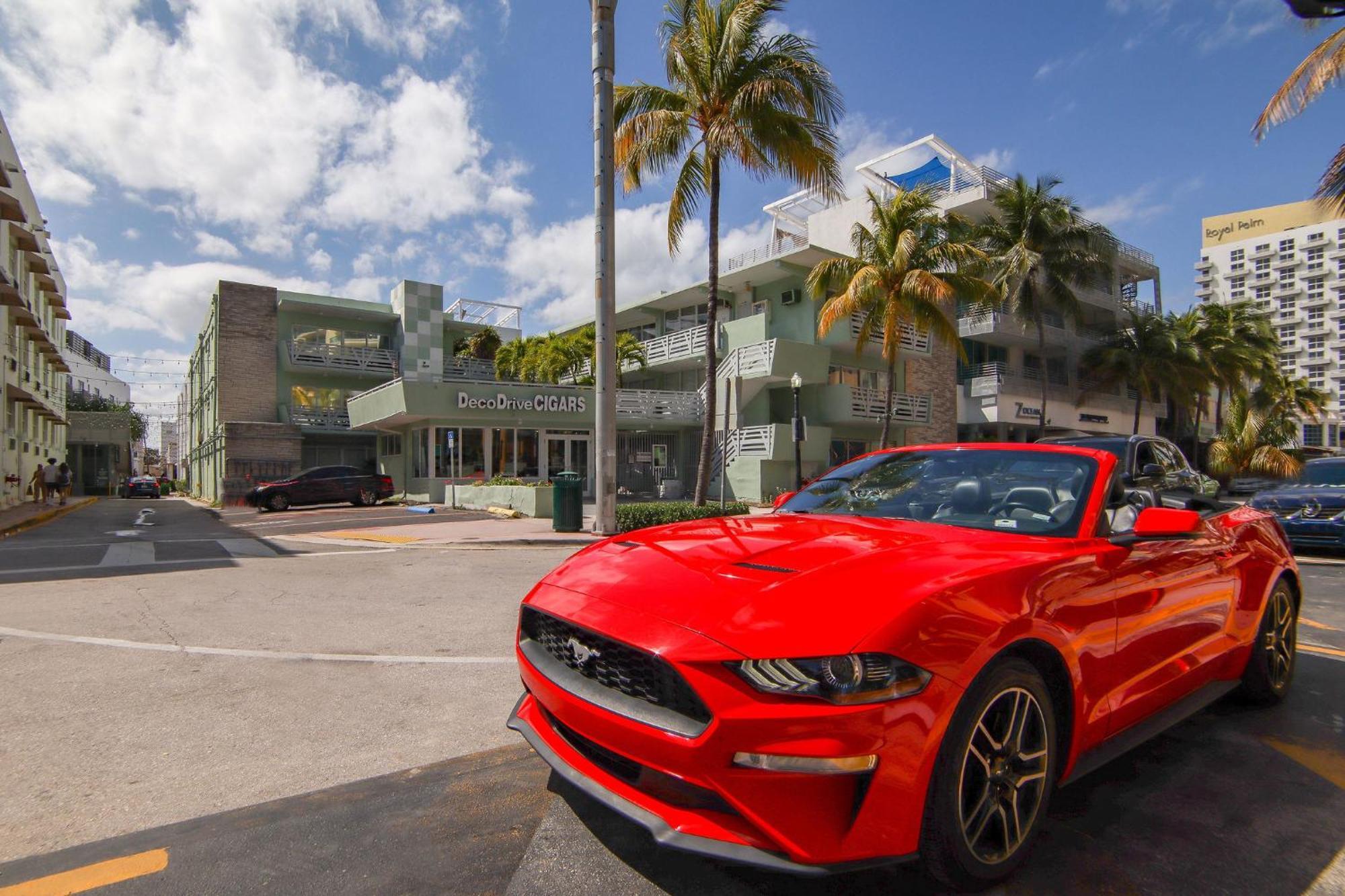 Ocean Drive Deco Apt W/2 Queen Beds, Steps 2 Beach Miami Beach Exterior photo