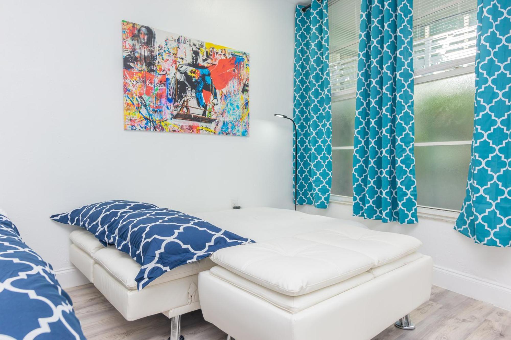 Ocean Drive Deco Apt W/2 Queen Beds, Steps 2 Beach Miami Beach Exterior photo
